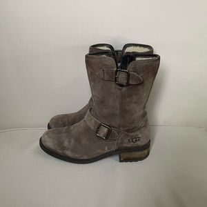 GENTLY USED UGG Chaney Women’s Winter Boots